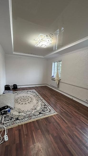 сразу: Продаётся уютный дом в ж/м Ак-Ордо-2 📍 Район: Ак-Ордо-2 🏠 Площадь — 5