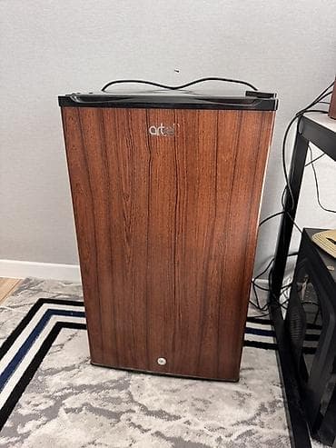 Холодильник Artel, Новый, Минихолодильник