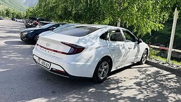 fast: Hyundai Sonata: 2022 г., 2 л, Автомат, Бензин, Фастбек — 5
