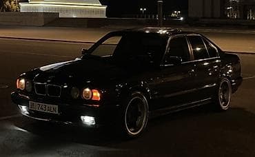 x 7: BMW 5 series: 1994 г., Седан — 3