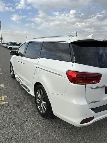 киа минивен: Kia Carnival: 2019 г., 2.2 л, Автомат, Дизель, Минивэн — 7