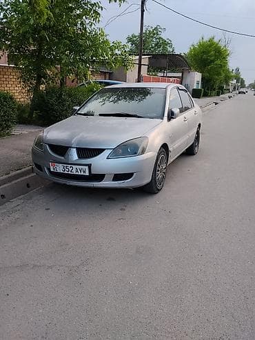 Продажа авто: Mitsubishi Lancer: 2004 г., 1.6 л, Механика, Бензин, Седан — 9