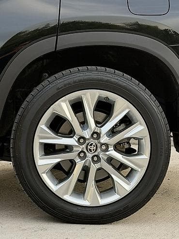 некая 2: Toyota Highlander: 2020 г., 2.5 л, Автомат, Гибрид, Кроссовер — 9