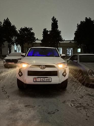 Toyota 4Runner: 2019 г., Автомат, Внедорожник