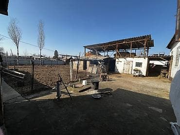 продаю квартиру город каракол: Продается большой дом с отдельной кухней, в городе Каинда. 9 соток — 10