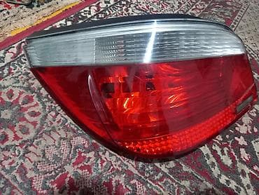 e39 е39: Задний левый ОРИГИНАЛЬНЫЙ плафон для БМВ Е60, идеальное состояние — 2