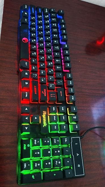 мощный комп: Клавиатура, Мембранная, Проводное подключение, Размер: 100% — 4