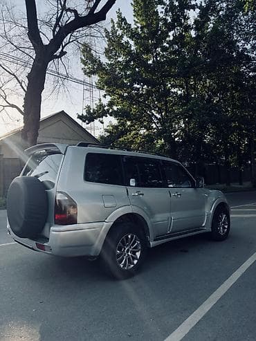 пружина паджеро: Mitsubishi Pajero: 2004 г., 3.2 л, Автомат, Дизель, Внедорожник — 1