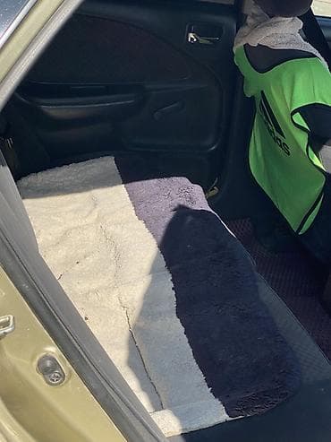 200 сотый крузак: Toyota Avensis: 1997 г., Механика, Бензин, Лифтбек — 7