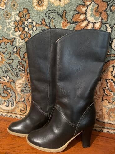 женские слипоны больших размеров: Продаю кожаную обувь, у женских не скользкая подошва. Забрать в 4 — 1