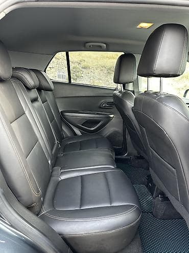 Chevrolet Trax: 2020 г., 1.6 л, Автомат, Дизель, Кроссовер — 8
