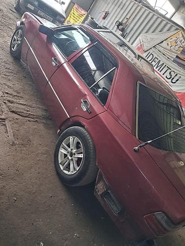 дэу матиз 1: Mercedes-Benz 190: 1991 г., 2 л, Кол менен иштөөчү, Бензин, Седан — 6