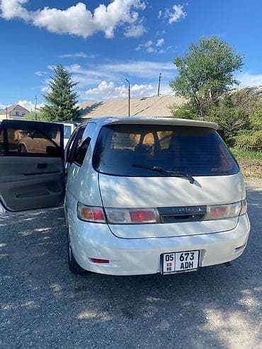 toyota гая: Toyota Gaia: 2000 г., 0.2 л, Автомат, Бензин, Минивэн — 4