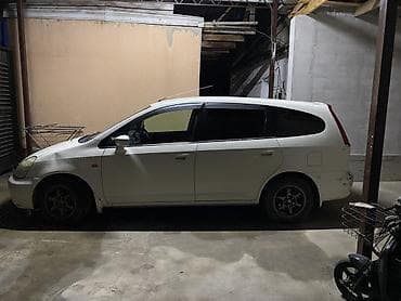 step wgn: Honda Stream: 2002 г., 2 л, Автомат, Бензин, Минивэн — 3