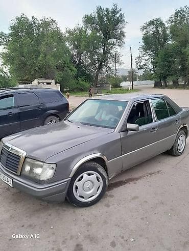 капот мазда: Mercedes-Benz W124: 1990 г., 2.3 л, Механика, Бензин, Седан — 4