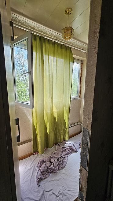 Недвижимость: 2 комнаты, 44 м², 8 мкр Индивидуалка, 4 этаж, Косметический ремонт — 4