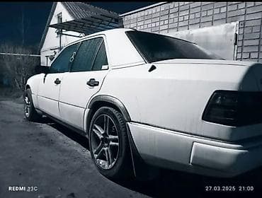 Mercedes-Benz E-Class: 1990 г., 2.3 л, Механика, Бензин, Седан — 3
