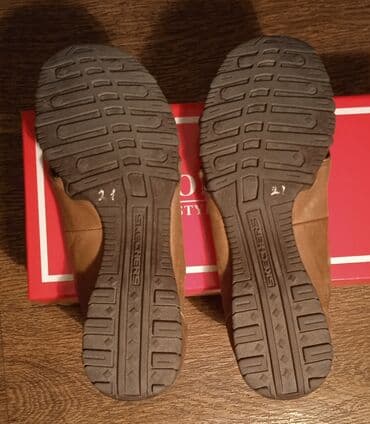 Audi: Продаю кожаные туфли( весна/лето ) на 40 размер — 3