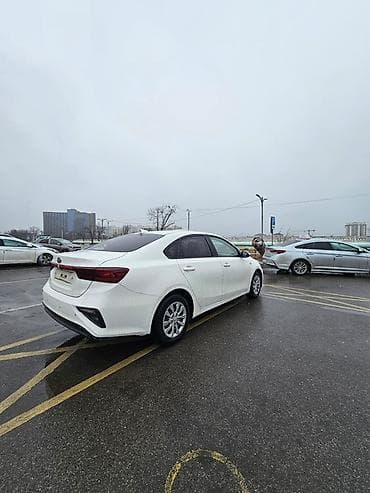 lada priors: Kia K3: 2020 г., 1.6 л, Автомат, Бензин, Седан — 3