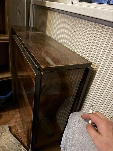 Стол книжка в отличном состоянии