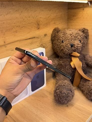 apple studio display: IPhone 11 Pro, Б/у, 256 ГБ, Matte Midnight Green, Коробка, В рассрочку, 71 % — 4