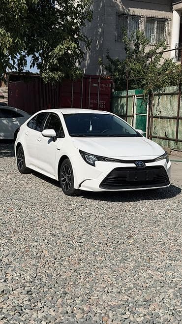 уна: Toyota Levin: 2023 г., 1.8 л, Вариатор, Гибрид, Седан — 3