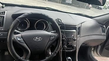 bmw 4 4: Hyundai Sonata: 2014 г., Автомат, Газ, Седан — 4