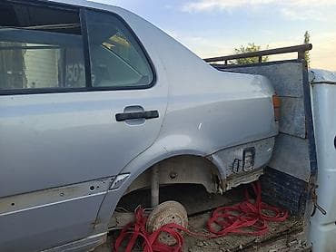 капот на мерседес 210: Кузовные элементы на Volkswagen vento (седан, поколение 1994е) — 2