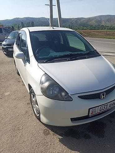 заглушка хонда: Honda Fit: 2004 г., Автомат, Бензин, Хэтчбэк — 6