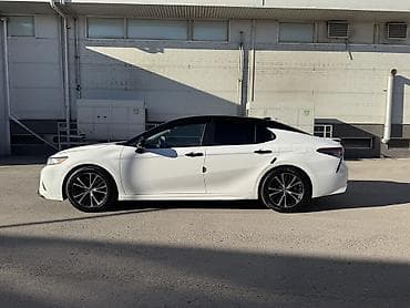 sg 9: Toyota Camry: 2017 г., 2.5 л, Автомат, Бензин, Седан — 5