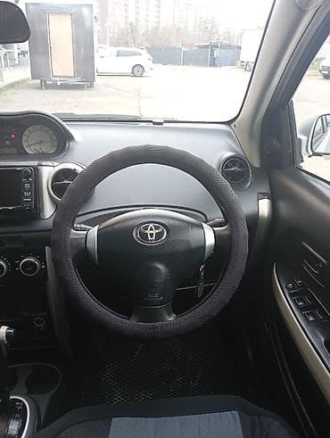 решетка на ист: Toyota Ist: 2002 г., 1.5 л, Автомат, Бензин, Хэтчбэк — 10