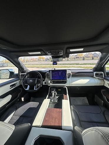 стол для срв: Toyota Sequoia: 2023 г., 3.5 л, Автомат, Гибрид, Внедорожник — 4