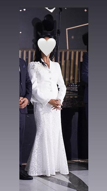 Женская одежда: Вечернее платье, Классическое, Длинная модель, С рукавами, Шлейф — 3