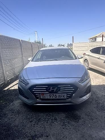 Hyundai Sonata: 2019 г., Автомат, Бензин, Седан — 4