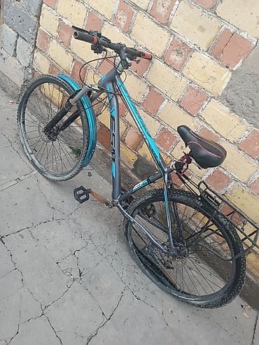 обувь адидас: Горный велосипед, Рама XL (180 - 195 см), Алюминий, Б/у — 1