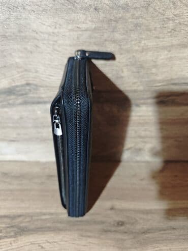 мужское портмоне из натуральной кожи: Портмоне клатч
Натуральная кожа — 3