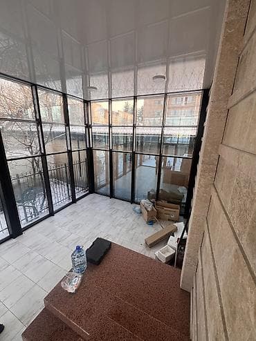 джамал: Продажа офисов 150 м², С ремонтом, Многоэтажное здание, 1 этаж — 1