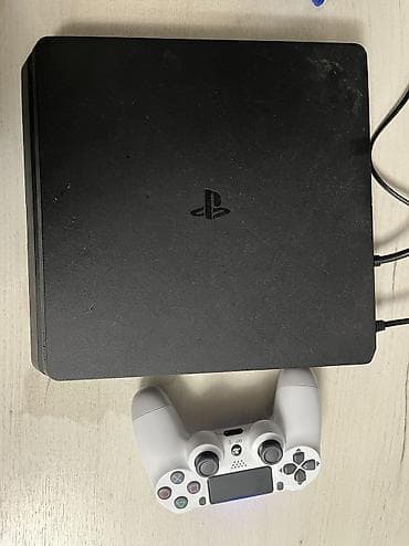 ps4 slim бу купить: Продаю PlayStation 4 slim, Пс 4 слим, в комплекте провода и один — 2