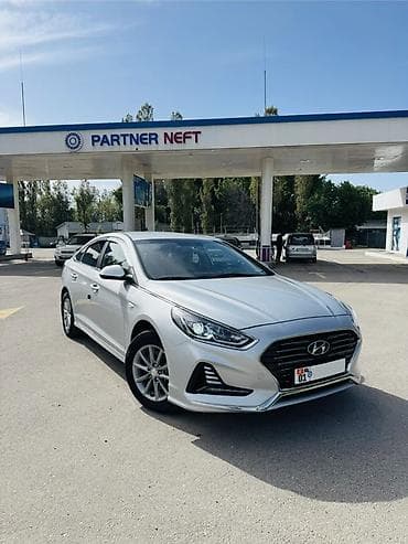 Hyundai Sonata: 2019 г., 2 л, Автомат, Газ, Седан