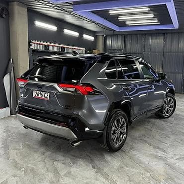 kia ciid: Toyota RAV4: 2022 г., 2.5 л, Вариатор, Бензин, Кроссовер — 4