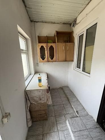 сдаю комнату с подселением: 20 м², С мебелью — 10