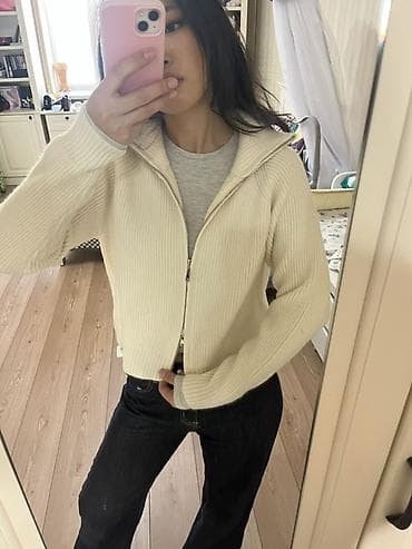 Кофты, свитеры: Вязаная укороченная кофта на молнии - Цвет: молочный/кремовый - — 2