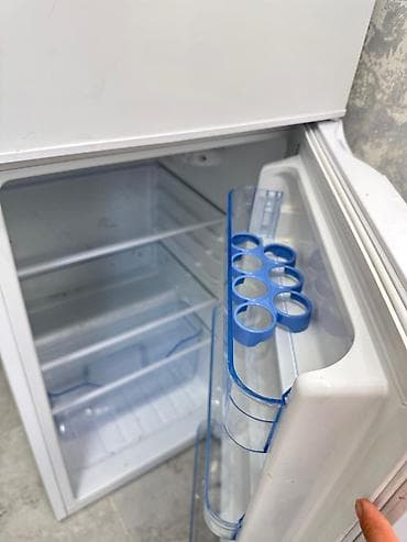 i3 1155: Холодильник AUCMA RD-125G (двухкамерный) новый пользовались месяц. - — 2