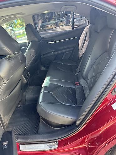 byd e2 2023: Toyota Camry: 2018 г., 2.5 л, Автомат, Гибрид, Седан — 9