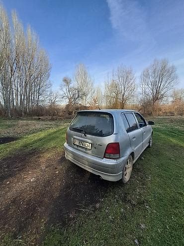 civic 2007: Honda Logo: 1999 г., Хэтчбэк — 4