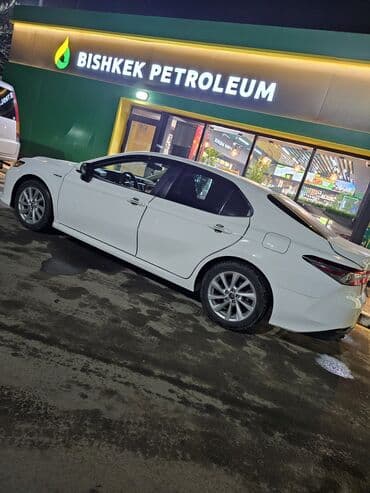 продаю бу шины: Toyota Camry: 2019 г., 2.5 л, Автомат, Гибрид, Седан — 13