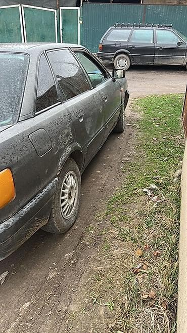 б3 фара: Audi 80: 1990 г., Седан — 4