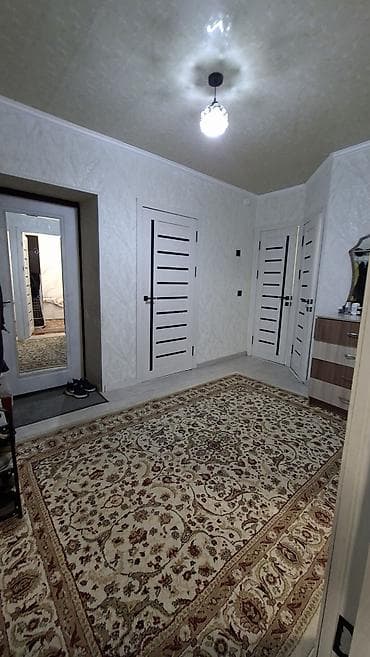 3 бөлмө, 72 м², 105-серия, 1 кабат
