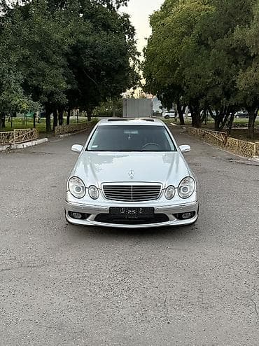 Mercedes-Benz E-Class: 2002 г., 5 л, Автомат, Бензин, Седан