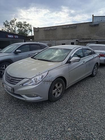 Hyundai Sonata: 2014 г., 2 л, Автомат, Газ, Седан — 2